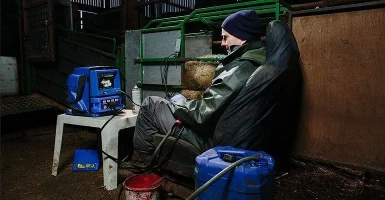 Oviscan Machine being used by a farmer